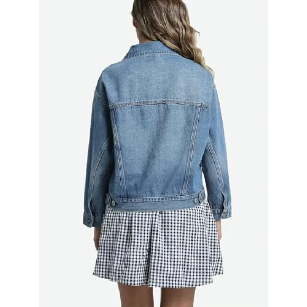 Women's Denim Jacket Loose Relaxed Fit Trucker Jean Jacket with Pockets